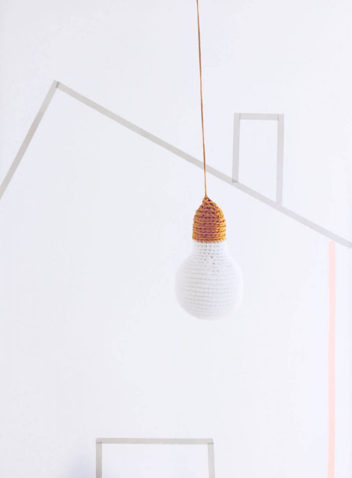 Nordic-Bulb original alimaravillas crochet pattern